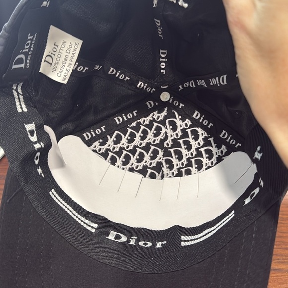 Adjustable hat main image 4
